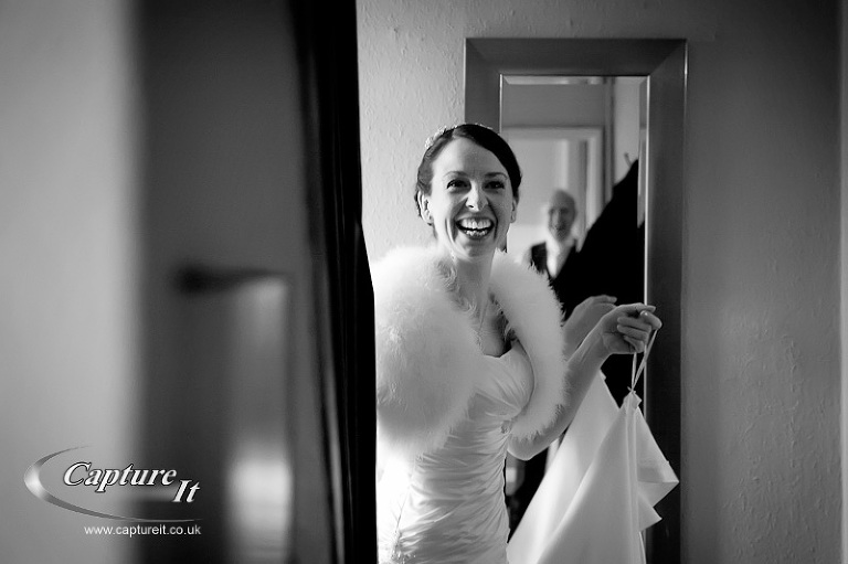 gate street barn wedding photo