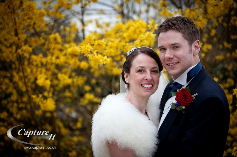 gate street barn wedding photo